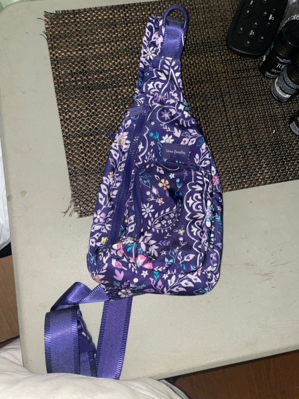 VERA BRADLEY RECYCLED LIGHTEN UP REACTIVE SLING BACKPACK, BELLE PAISLEY - Picture 2 of 5